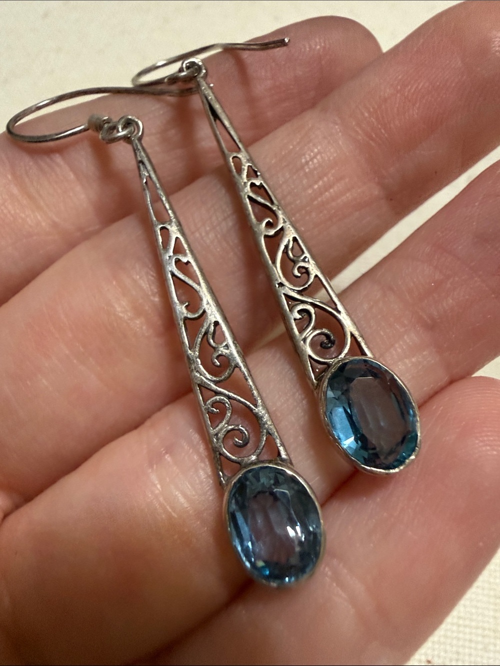 Sterling Silver 925 lovely Blue gemstone earrings